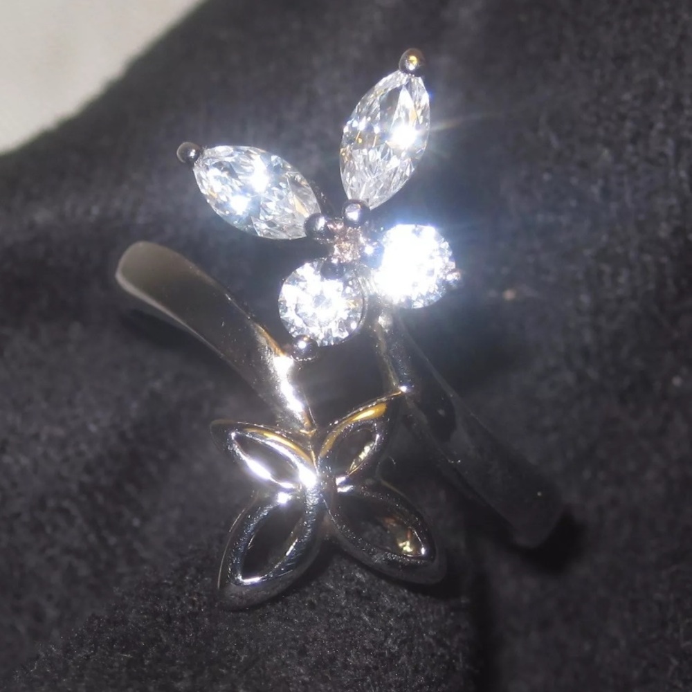 NEW 
925 Sterling Silver 
Ring CZ 
Butterfly Flower 
Cocktail Ring